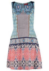 Bezramenné šaty s kulatým výstřihem, se vzory v kombinaci modré, růžové a krémové barvy. Tkanina má hladkou strukturu; A-liniový střih.