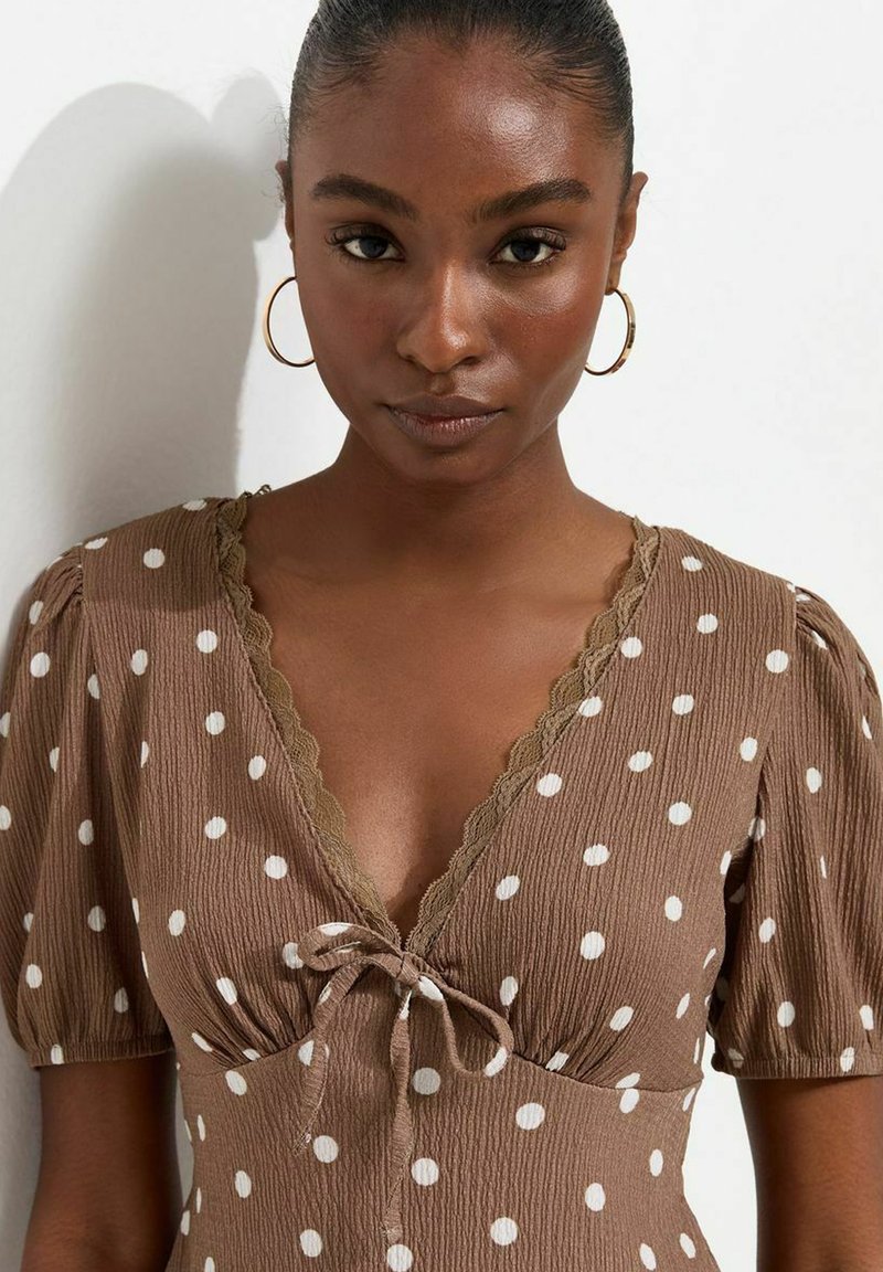 New Look POLKA DOT TRIM MINI - Day dress - brown pattern/brown