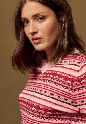 Next, SUPERSOFT V-NECK LONG SLEEVE JUMPER - Striktrøje - pink fairisle