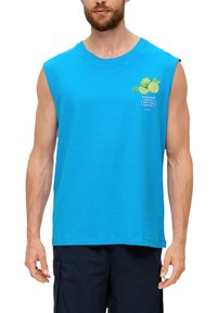 Blauwe mouwloze T-shirt van katoen, met een grafisch ontwerp van limoenen en tekst op de linkerbovenborst, met een ronde hals.