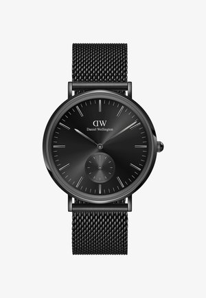 Czarny zegarek ze stali nierdzewnej z minimalistyczną okrągłą tarczą, siateczkowym paskiem i dwiema sub-tarczami; posiada srebrne znaki godzinowe i wskazówki.