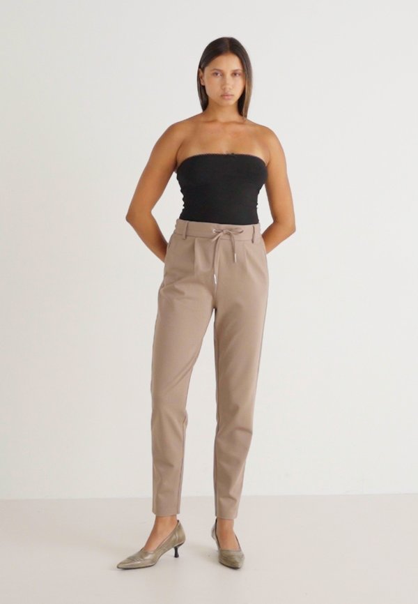 ONLPOPTRASH LIFE EASY COL - Tracksuit bottoms - fossil3