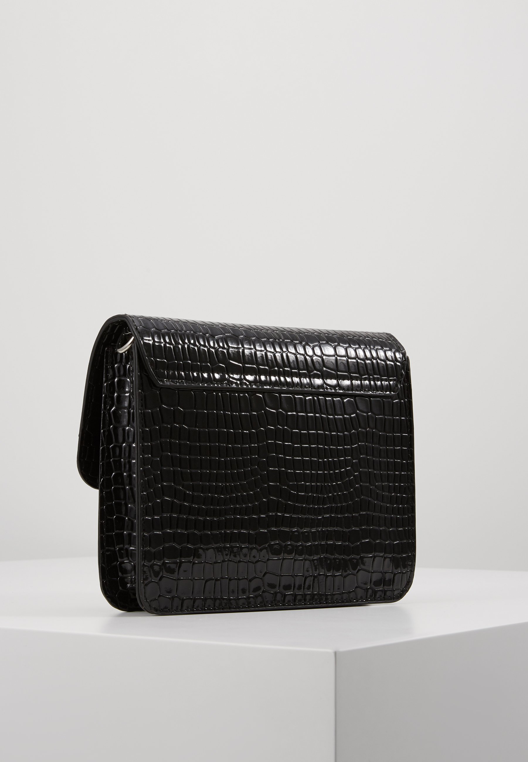 HVISK Skulderveske black Zalando.no HVISK Skulderveske black Zalando.no