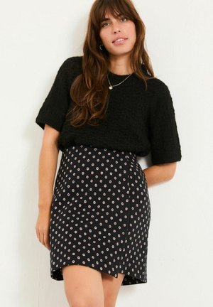 REGULAR FIT - Wickelrock - black