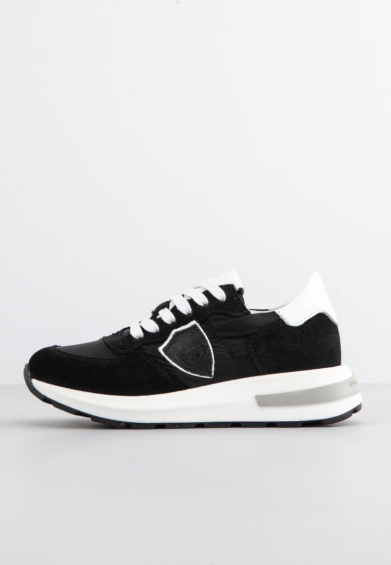 Sneakers low