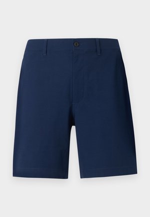 Marineblaue, maßgeschneiderte Shorts mit Knopfverschluss, Gürtelschlaufen und einem flachen Frontdesign.