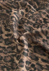 Next SHORT SLEEVE REGULAR FIT - T-Shirt print - leopard animal