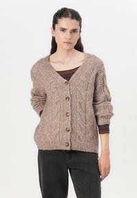 Pieces PCNINA V NECK CARDIGAN - Kardiganas - fossil