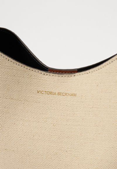 Victoria Beckham MEDIUM DIA BAG - Geantă de mână - tan/ivory