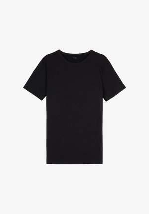 Czarny, krótkim rękawem, T-shirt z okrągłym dekoltem, o jednolitym wzorze, wyłożony płasko na białym tle.