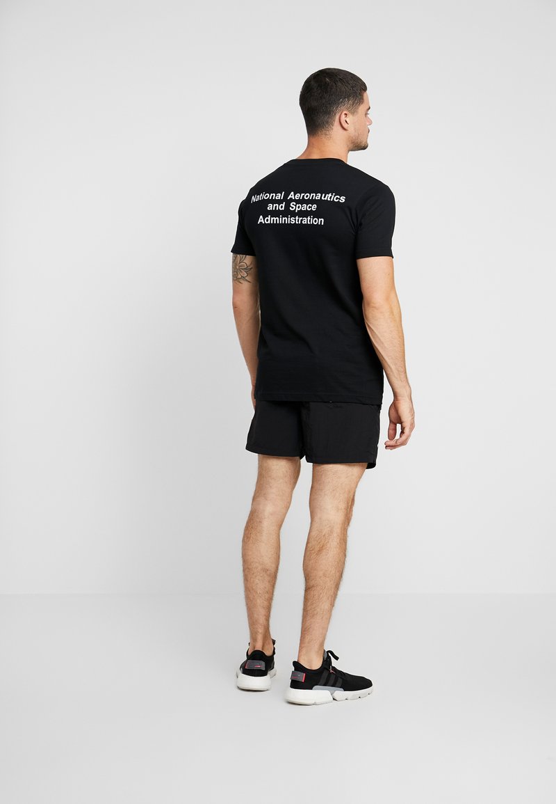 NASA Sportanzug Für Herren – T-Shirt & Shorts-Set, 100% Baumwolle, Made In Italy