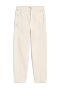 Pantalon beige à taille élastique avec fermeture à bouton, poches latérales et coupe droite, adapté pour une tenue décontractée.