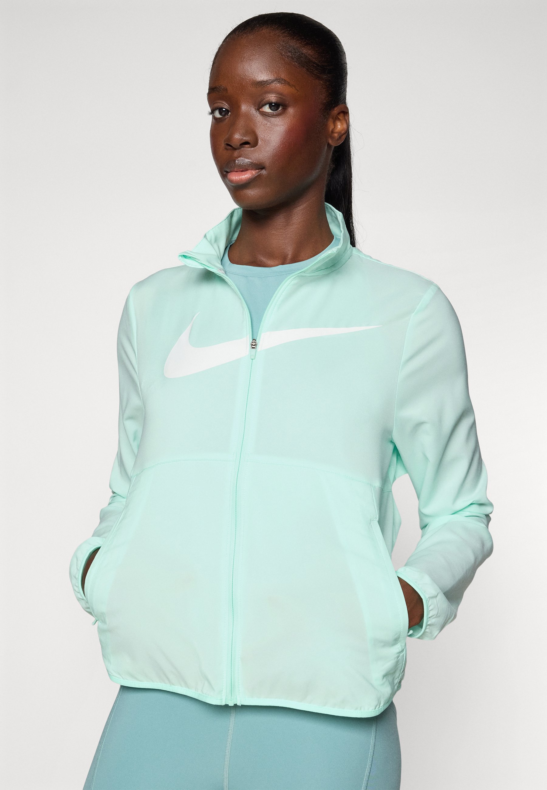 nike windrunner mint jacket