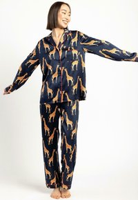 Chelsea Peers GIRAFFE REVERE COLLAR BUTTON UP LONG SET - Pyjama - navy