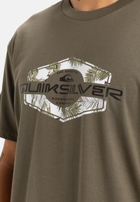 Quiksilver LOCKED UP  - Camiseta estampada - cre0