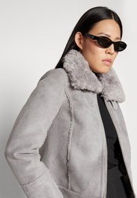 Patrizia Pepe 8O0205 Giubbotto Brown Sheepskin Fur Collar Crop Jacket*