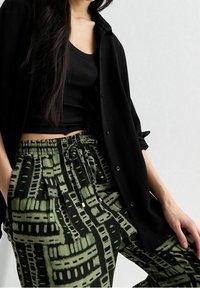 New Look Spodnie treningowe