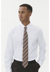 Matinique Nyakkendő - tannin