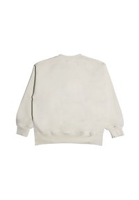Felpa a maniche lunghe color avorio stesa, mostrando il retro con polsini, orlo e colletto a costine su uno sfondo bianco.