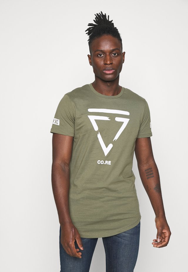 JCONEWHOLM TEE CREW NECK - T-shirt print - dusty olive