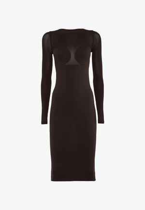 Långärmad svart klänning i figurnära tyg med rund halsringning och kurviga, halvgenomskinliga utskärningar vid bysten.