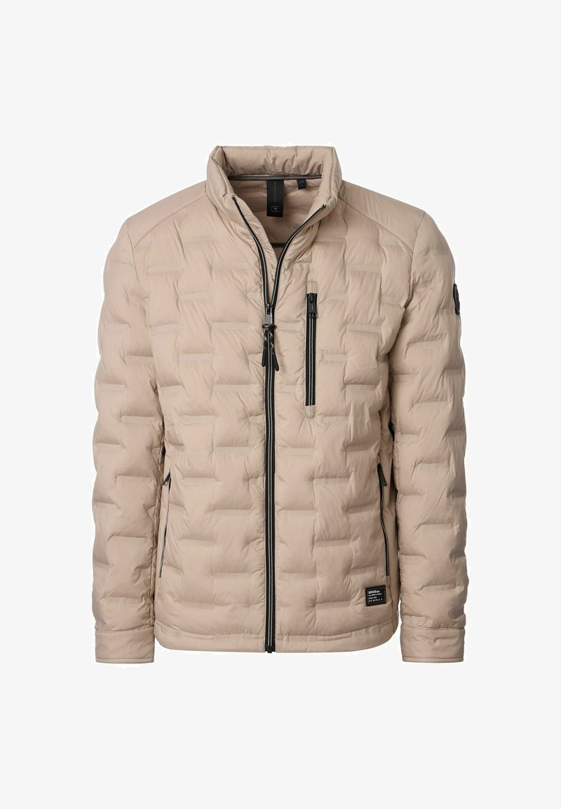 Beżowa kurtka ocieplana z pikowanym wzorem, wysokim kołnierzem i czarnymi zamkami. Posiada dwie boczne kieszenie i kieszeń na piersi. Wykonana z lekkiego materiału.