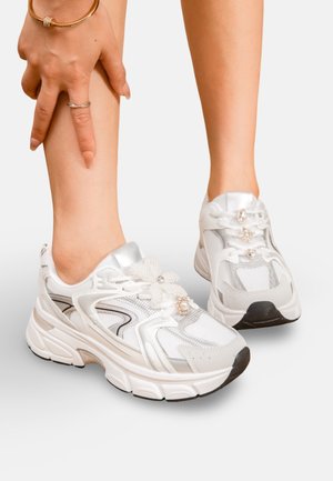 BASKETS DALILA - Baskets basses - silver