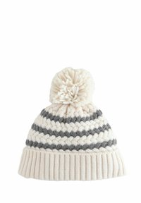 Bonnet tricoté avec un motif rayé crème et gris, présentant un corps texturé et un pompon sur le dessus. Bord côtelé pour un ajustement confortable.