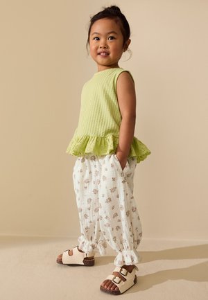Next, REGULAR FIT - BLOOMER PULLON TROUSERS  . - Pantaloni - cream pink floral ditsy