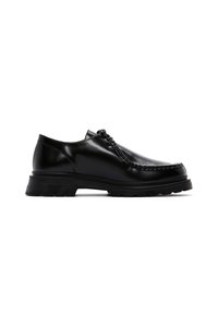 Scarpe in pelle nera stringate con punta tonda, dettagli cuciti e suola in gomma spessa per una maggiore presa e durata.