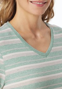 Schiesser LANG CASUAL ESSENTIALS - Conjunto de pijama - grün