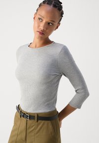 Marc O'Polo 3/4 SLEEVE FINE BINDING AT NECK - Långärmad tröja - soft stone melange