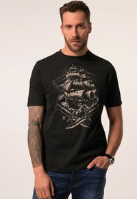 Camiseta de algodón negra con un gráfico de barco vintage en gris, cuello redondo, mangas cortas y un corte relajado.