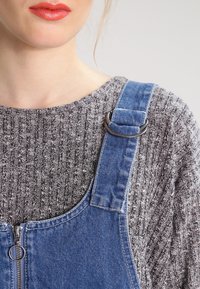 Noisy May Denimové šaty - blue denim