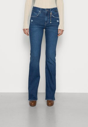 Jeansy Bootcut
