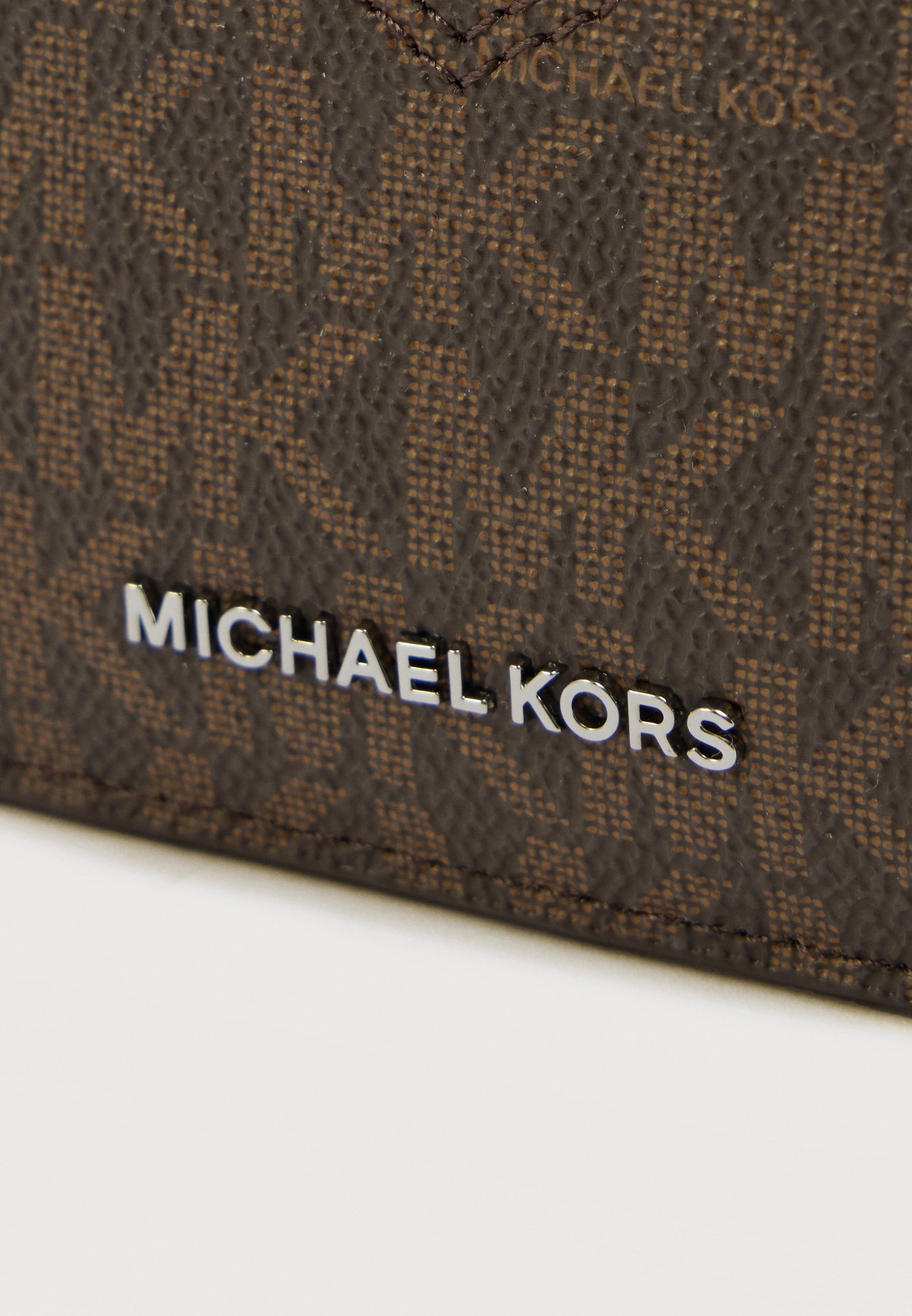Michael Kors NOTCHED ZIP WALLET - Portofel - brown/maro - Zalando.ro