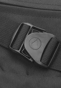 Volcom WAISTED PACK - Marsupio - black