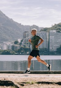 Danish Endurance QUARTER 6-PACK - Calcetines de deporte - offwhite dark green offwhite navy offwhite mustard