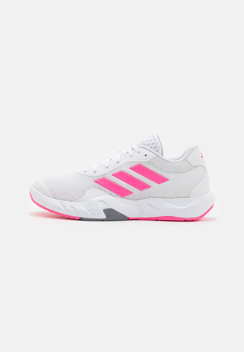 adidas Performance AMPLIMOVE - Zapatillas de entrenamiento - footwear white/lucid pink/grey