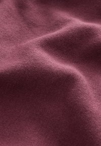 Non selezionato, burgundy red