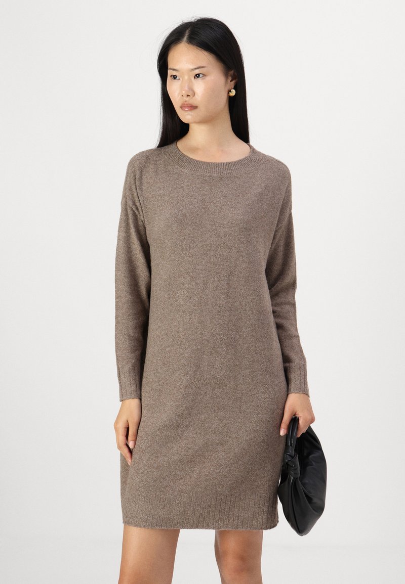 ONLY ONLRICA LIFE DRESS Jumper dress brownie/light brown Zalando