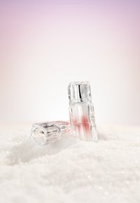 Miniatyrbilde 4