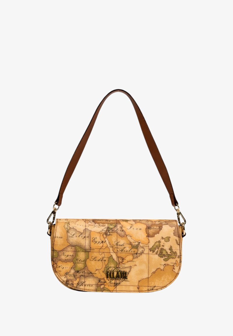 Borsetta a tracolla in pelle marrone con stampa di una mappa vintage, forma curvata, chiusura a zip e dettagli in hardware dorato.