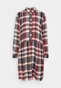 Abito a maniche lunghe realizzato in tessuto intrecciato con un motivo a quadri multicolore nei toni del rosso, blu navy e bianco. Presenta una chiusura con bottoni e una vita aderente.