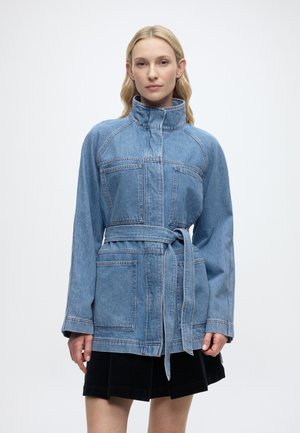 Marc O'Polo DENIM PINEAPPLE FIBRE, DENIM OUTDOOR JACKETS - Τζιν μπουφάν - medium blue_multi_47