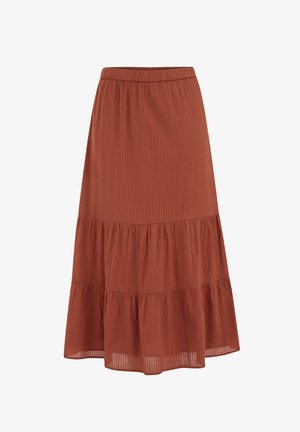 Jupe midi couleur rouille avec taille élastique et ourlet volanté à plusieurs niveaux, présentant une subtile texture à rayures verticales.