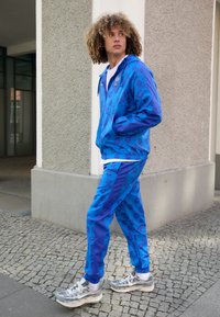 Nike Performance FRANCE FFF TRACK SUIT HOODED - National team wear - royal blue/bright blue/club gold