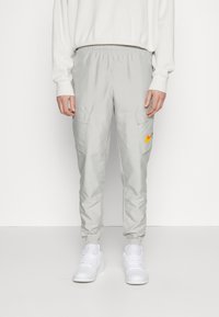Nike Sportswear Cargobyxor - grey