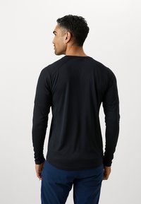 Columbia COLUMBIA TECH™ LONG SLEEVE CREW - Long sleeved top - black