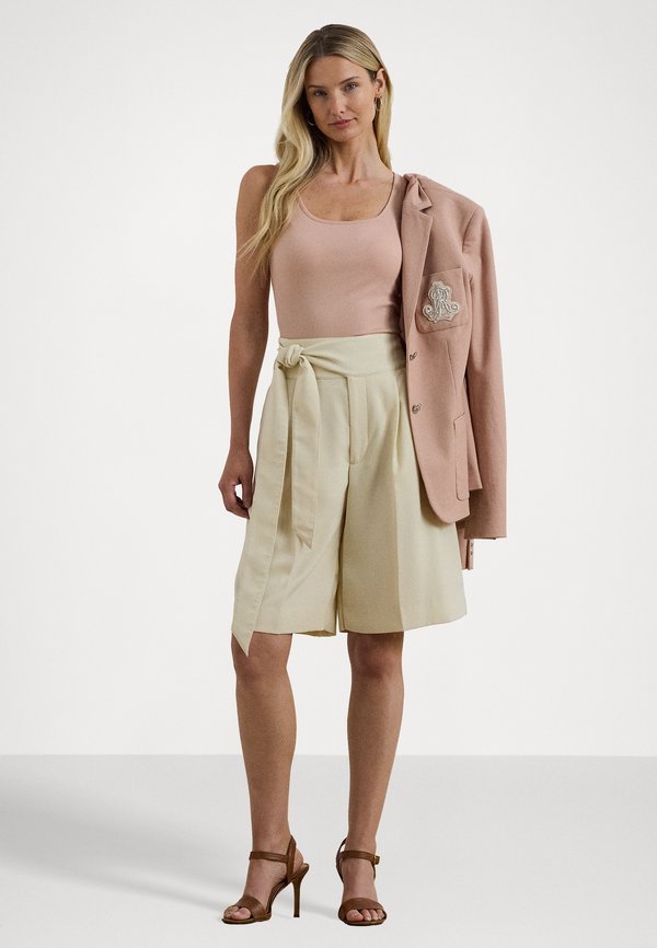 TRIPLE GEORGETTE SHORT - Shorts - ivory beige3